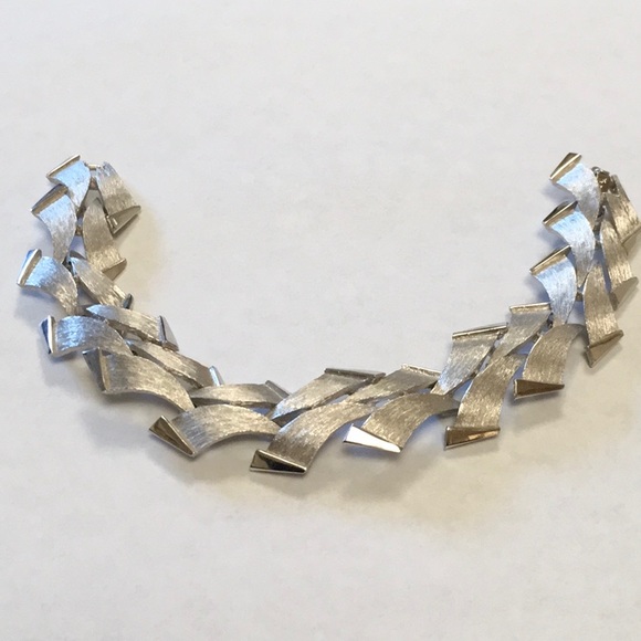 Trifari Jewelry - ✨Host Pick✨ Trifari Bracelet